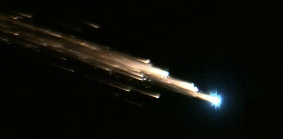 Canada Tightens Re-entry Regulations as SpaceX Starlink Constellations Descend