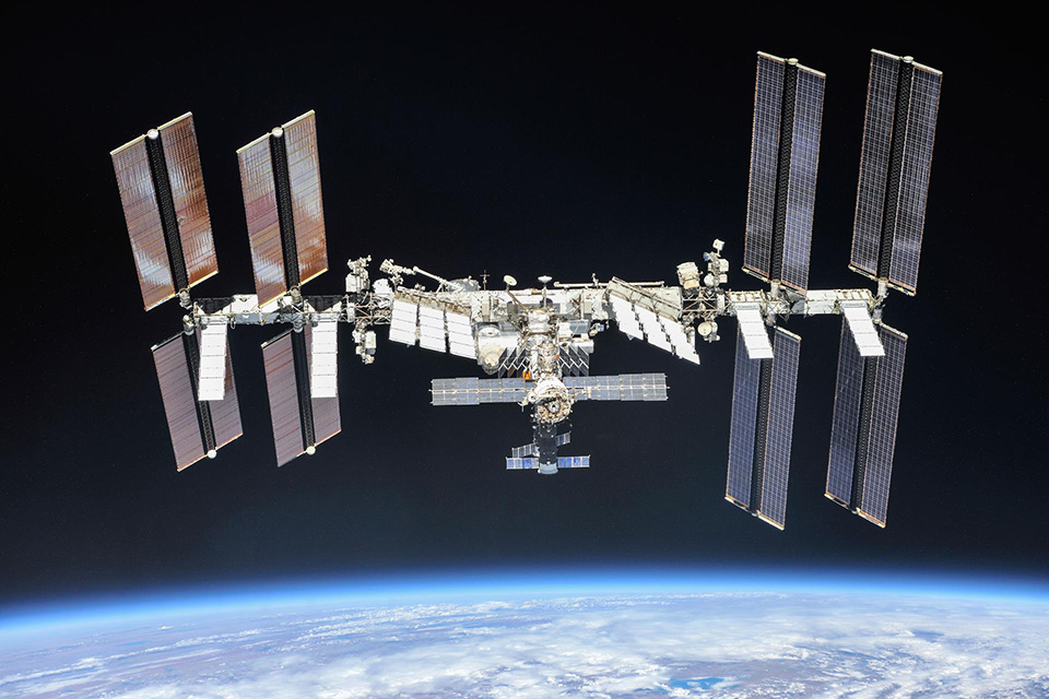 Emergency Alert on the ISS: NASA Orders Safe Haven Amid Russian Module Leak Repairs